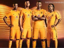 After weeks of teasing and speculation, kaizer chiefs and nike have officially unveiled the 2019/20 home and away kits supported by the theme #backtobrilliance. Kaizer Chiefs 2016 17 Nike Home Kit Football Fashion