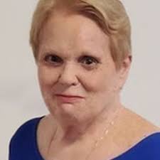 Karen Pulver's Instagram, Twitter & Facebook