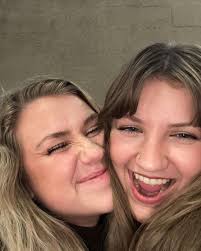 avery joy (@averydelaney_) • Instagram photos and videos