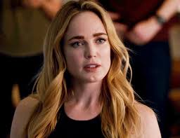 The arrow and ronin: Thea Queen and Sara Lance