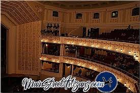 Den 15 kilometer lange uavhengighetsavenuen; Bolshoi Opera Og Ballettteater Minsk Den Storste I Hviterussland Kunst 2021