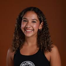 Kali Young's Instagram, Twitter & Facebook