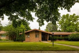 We were such a young family and we bought one of these woodframe couch sets. Southfield S Mid Century Cul De Sac Architecture Recognized For Historic Value