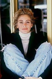 #juliaroberts #icon #tomboy #tomboystyle #allineed #basics… Julia Roberts Cool 90s Photo Young Celebrities Julia Roberts Style Julia Roberts Young Celebrities