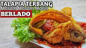 Panaskan minyak masak di dalam kuali. Resepi Ikan Talapia Terbang Masam Masam Manis Berlado Youtube