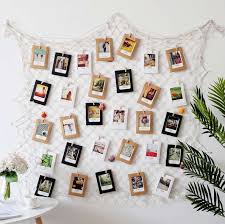 Kinderzimmer Einrichten Dekoideen Fotos Aufhangen Ideen Bilderwand Gestalten Hanging Photo Dis In 2020 Bilderwand Gestalten Papier Bilderrahmen Fotowand Ideen