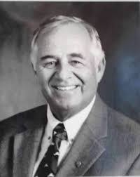 Edward Elliot's Instagram, Twitter & Facebook