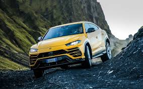 That is why the 2021 lamborghini urus graphite capsule unlocks unlimited personalization options. 2021 Lamborghini Urus News Reviews Picture Galleries And Videos The Car Guide