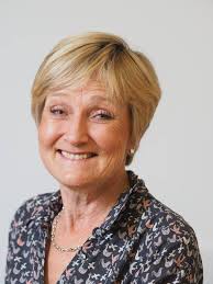 ✨THREE SHOWS TO GO✨ Audiences are loving GIRLS LIKE THAT. "Wonderful"  "Thought Provoking" "What a cast" "Brilliant" When a naked photograph of  Scarlett goes viral, she becomes the centre of attention for