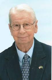 Steve Tester's Instagram, Twitter & Facebook