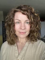 Follow-up post: Warm/True Spring & Autumn looks from a suspected Spring  with current Soft Autumn HOC result. Waiting