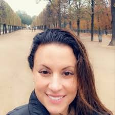 Leah Kaye Merritt (@LoveLeahKaye)