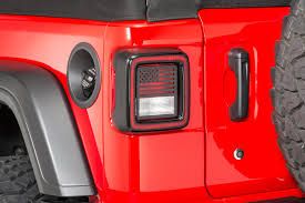 Jeep Tweaks Jt20 B American Flag Tail Light Guards For 18 20 Jeep Wrangler Jl Quadratec