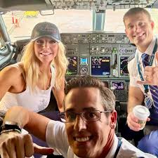 Mrs. Illinois America 2025 (@mrsilamerica25) • Instagram photos and videos