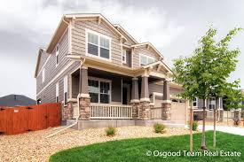 Gorgeous Front Elevation On Traditional Style Home In Parker Co Meritage Apex Model Traditional Style Homes Estate Homes House Styles