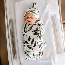 Oliver Swaddle and Hat Set – Milkmaid Goods