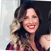 Erin Volz's Instagram, Twitter & Facebook