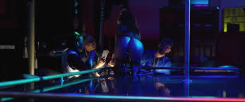 Courtney Henggeler, Natalia Borowsky – Fixed (2017) - Celebs Roulette Tube
