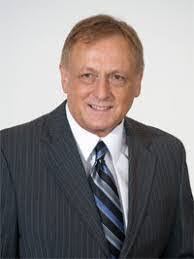 Benjamin Mohlenhoff's Instagram, Twitter & Facebook