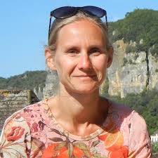 Barbara Backus's Instagram, Twitter & Facebook