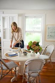 What Would Ina Garten Do Lidey Heuck Probably Knows The Answer In 2020 Ina Garten Home Hamptons House