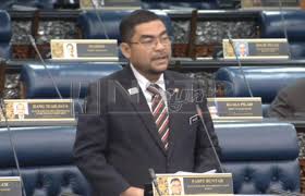 Protes serupa bahkan diejawantahkan sejumlah negara dengan keputusan kontroversial. Jangan Hukum Bencana Puncanya Lgbt Mujahid