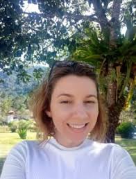 CAROLINE TRAPP DE QUEIROZ