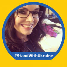 Totally delete if not allowed, I am extremely small vendor and I've never  sold outside of TikTok. I was wondering if anybody had any advice ￼on how  to start to sell at