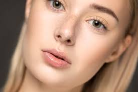 Personal Makeup Classes NYC: Best Courses & Gift Cards