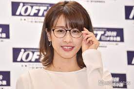 画像2 7 加藤綾子 フジテレビ同期 椿原慶子アナの結婚にコメント 直接伝えた 自身のデートは 美人 アナウンサー ギャル イラスト 井川遥 ファッション