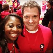 Stephanie Munsey's Instagram, Twitter & Facebook