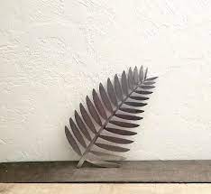 Palm Tree Leaf Metal Wall Art Palm Leaf Decor Hawaiian Art Etsy Palm Leaf Decor Leaf Decor Metal Wall Art