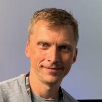 300+ profilů „Modrák“