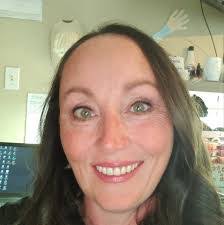 Celina Barnes's Instagram, Twitter & Facebook