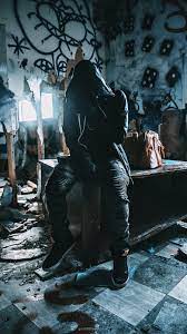 The stumps are covered with bandages.he wears a tool belt (consisting of a hammer and a screwdriver) and a yellow worker's helmet (the typical dress of most construction workers). 15 Coole Graffiti Hintergrunde Fur Handys Hd 1080x1920 Graffiti Schrift Und Bilder