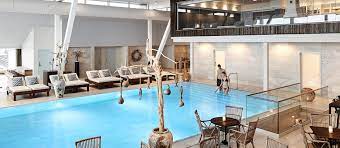Bathrooms include complimentary toiletries and hairdryers. Marienlyst Strandhotel Prov Danmarks Bedste Spa Fra Kun