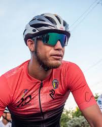 La adrenalina de ir a rodar durante el POTAZO fue una experiencia plena que  nos permitió unirnos como comunidad ciclista 🚴🏼 Cada uno de nosotros, con  nuestras historias y pasiones, demostró que