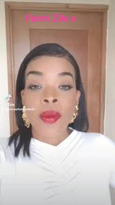 Mil eskiz ak tout fanatik🙏🏽👌, Si se pou zen ou te sou paj sa map diw  plas ou pa la. Mèsi, Siw vle gen enfòmasyon sou ayisyen kap viv kay vwazen  an e swiv anpil live kap edew mwen konseyew abòne🙏🏽