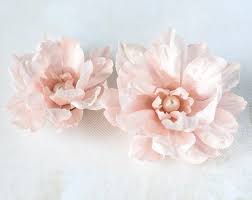 La magia de esa sonrisa. Accesorios Para Cabello Flores Flor Rosada De Pelo Flores Etsy
