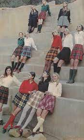 But unlike in the 1950s and '80s, where one particular style dominated the entire decade, the 1960s encompasses all kinds of aesthetics, . 110 1960 S Aesthetic Ideas 1960s Aesthetic 60s Fashion 1960s Fashion