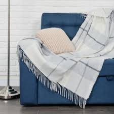 No matter what the cause, the musty odor will turn the cushions into a stinky mess. Removing Musty Smell From Couch Creative Homemaking