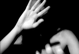 La loi accorde aux femmes maris la libre faites aux femmes rvlait que chaque anne, 83.000 femmes taient victimes de viol ou de tentative de viol. Saint Malo Un Homme Suspecte D Avoir Viole Une Femme Dans Son Hall D Immeuble Maintenu En Detention Le Pays Malouin