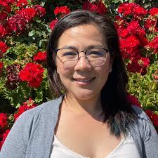 Kathleen Downard's Instagram, Twitter & Facebook