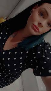 Hellllooo all New here, ready to piss myself at how stupid this is... 29  from Portsmouth, my hair changes so often that it will give you whiplash 🤣  Banta is key