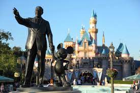 Walt Disney And Mickey Mouse Statue At Disneyland California Disneyland California Disneyland Tickets Disneyland Rides