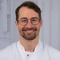 Dr. med. Manuel Herrmann, MBA