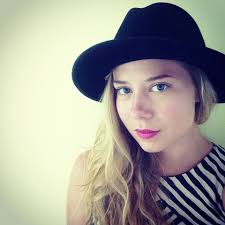 Hailey Collier (@haihaidoll)