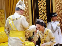 Nama anak perempuan islami yang saya pilihkan disini, semuanya mempunyai arti yang bagus yg tentunya sangat baik untuk penamaan calon anak perempuan buah hati tercinta. Permaisuri Perak Tuanku Zara Salim Sambut Ulangtahun Ke 48 Cantik Mempesona Tak Jemu Dipandang Gempak