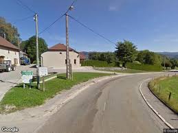 If you're looking for a place to get away, look no further than. Une Maison D Habitation A Chaux Des Crotenay 150 000 00 04 01 2021 Vench Fr