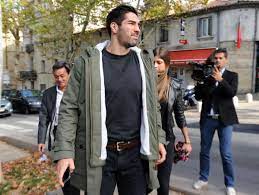 Jan 14, 2021 · so sind hansen und karabatic die weltweit einzigen handballer, die ein gehalt oberhalb der millionengrenze beziehen. Betrugsverdacht Im Handball Karabatic Muss Auf Gehalt Verzichten Der Spiegel